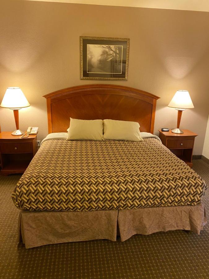 A Riverside Inn Travelodge By Wyndham Fairplay Dış mekan fotoğraf